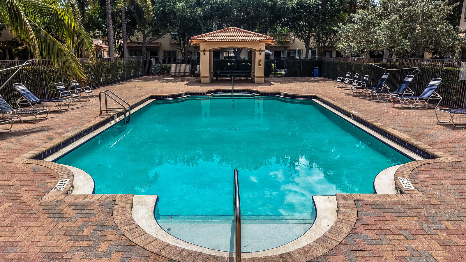 GRAND CYPRESS REPLAT - Residential
