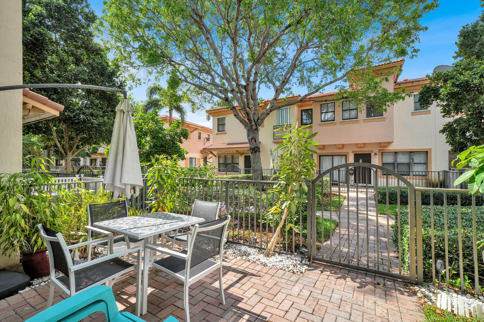 GRAND CYPRESS REPLAT - Residential