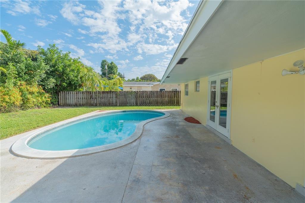 Royal Palm Acres Fifth Se - Residential