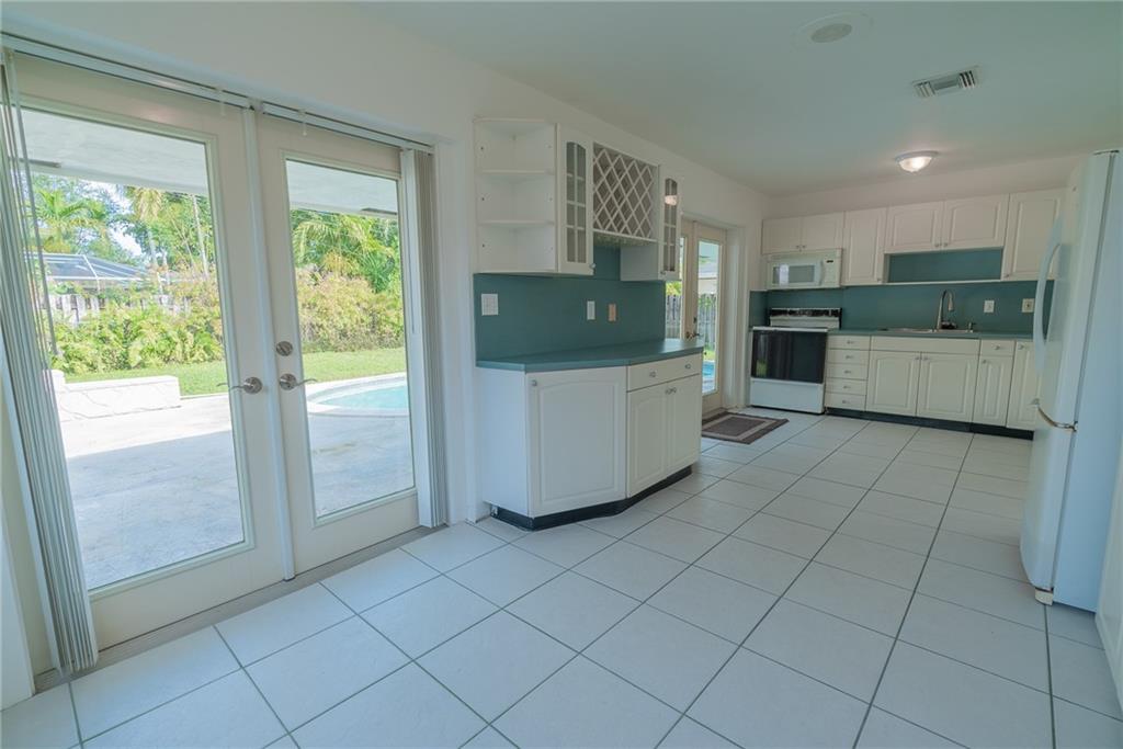 Royal Palm Acres Fifth Se - Residential