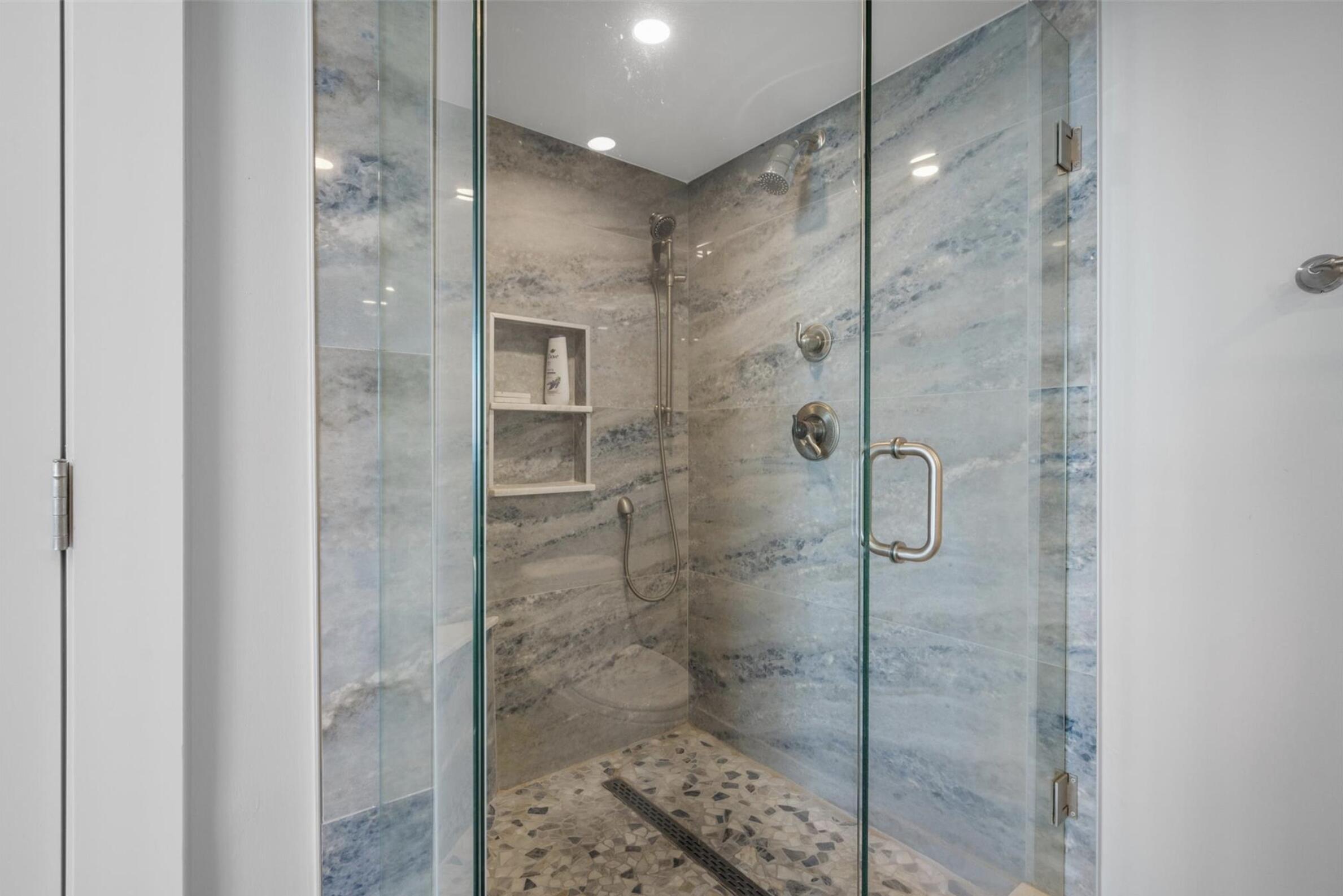 COTE D AZUR CONDO - Residential