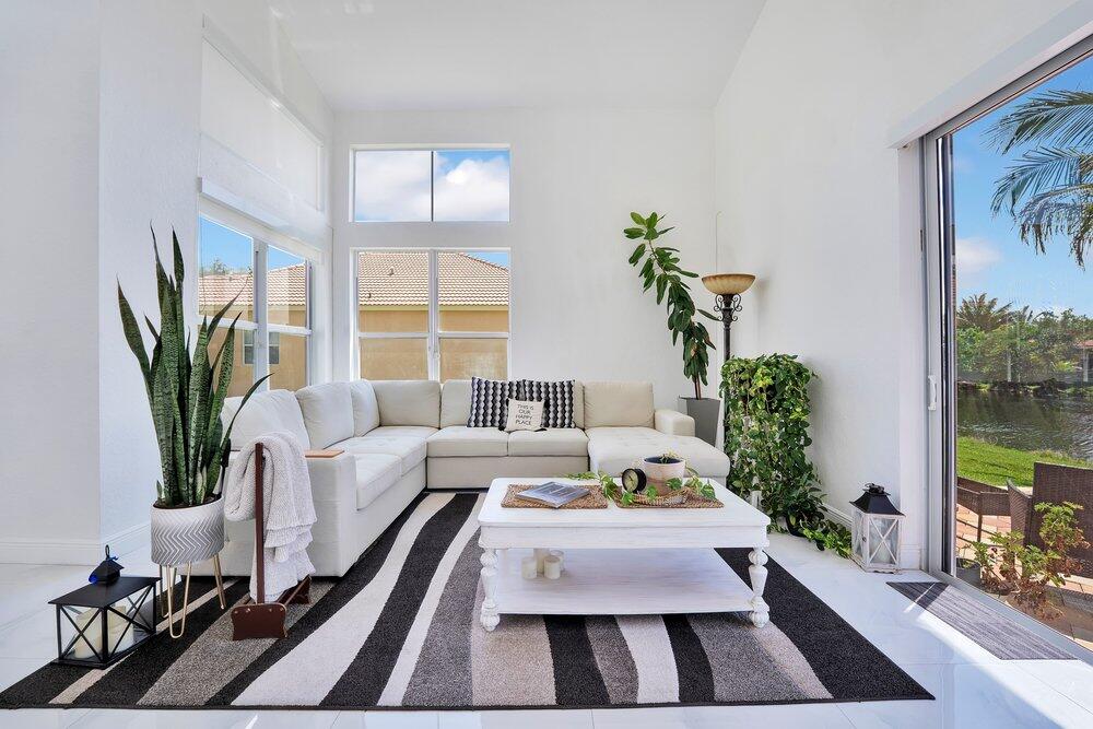 POD 2 AT MONARCH LAKES - Residential
