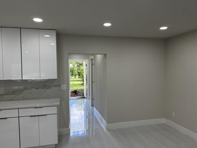 PALM BEACH SQUARE UNIT 6 - Residential