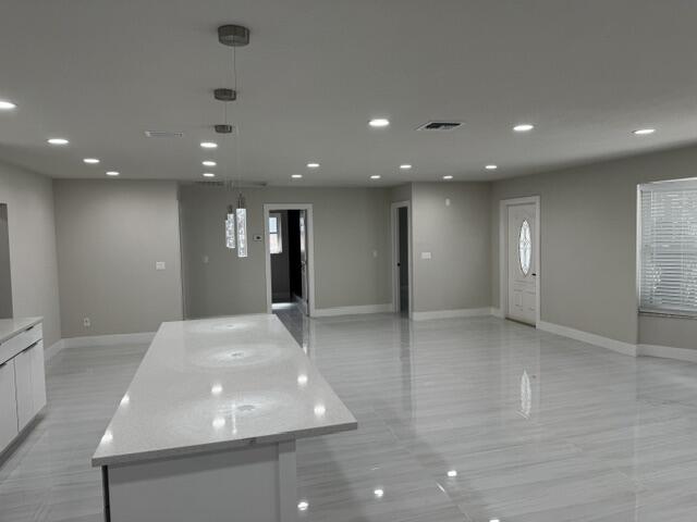 PALM BEACH SQUARE UNIT 6 - Residential