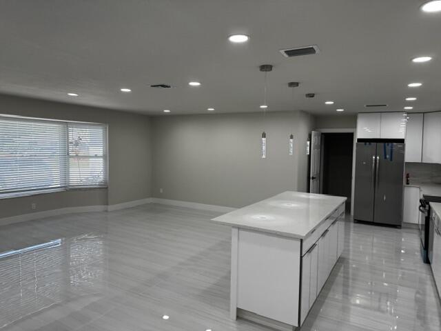 PALM BEACH SQUARE UNIT 6 - Residential