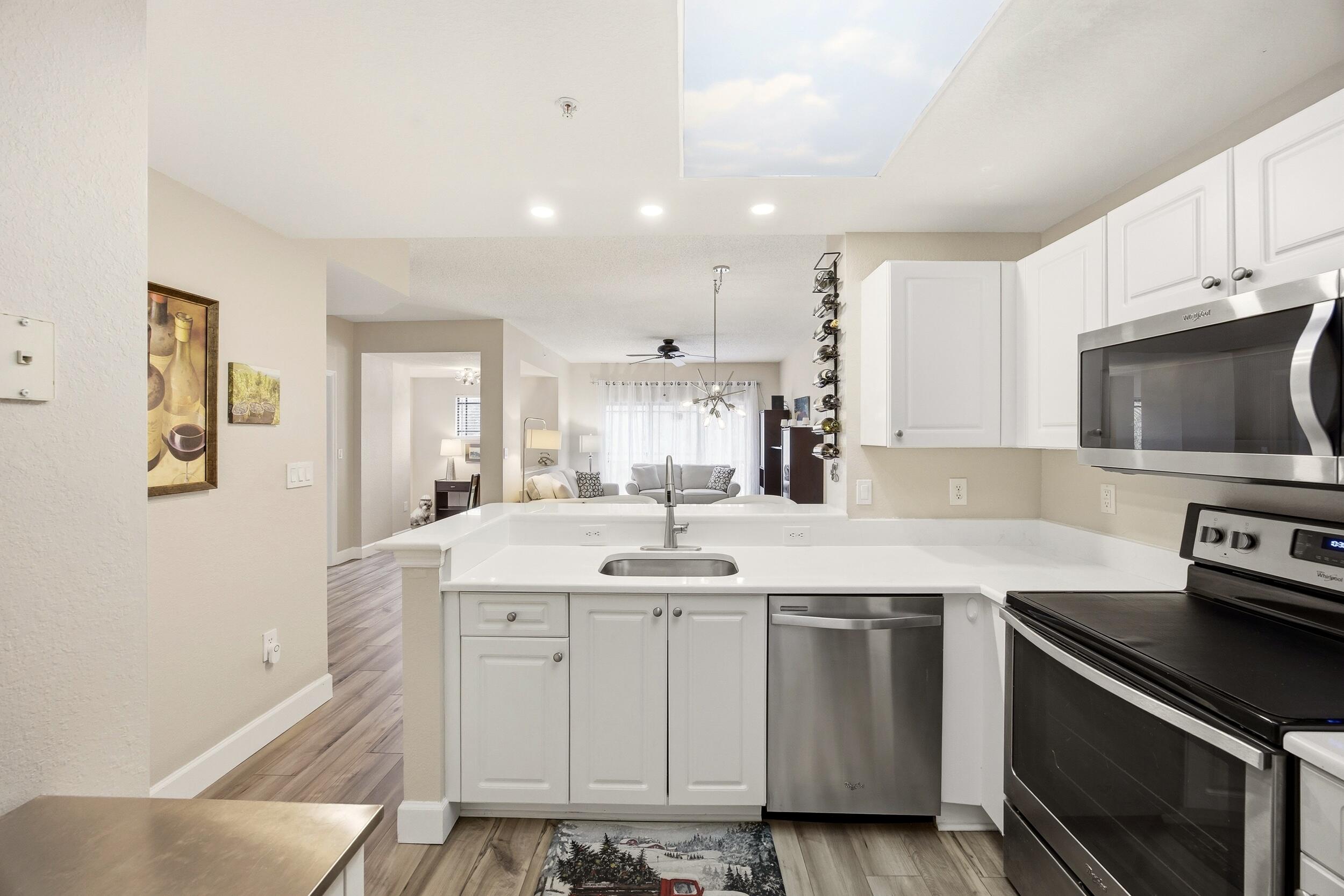 SAN MATERA THE GARDENS CONDO - Residential