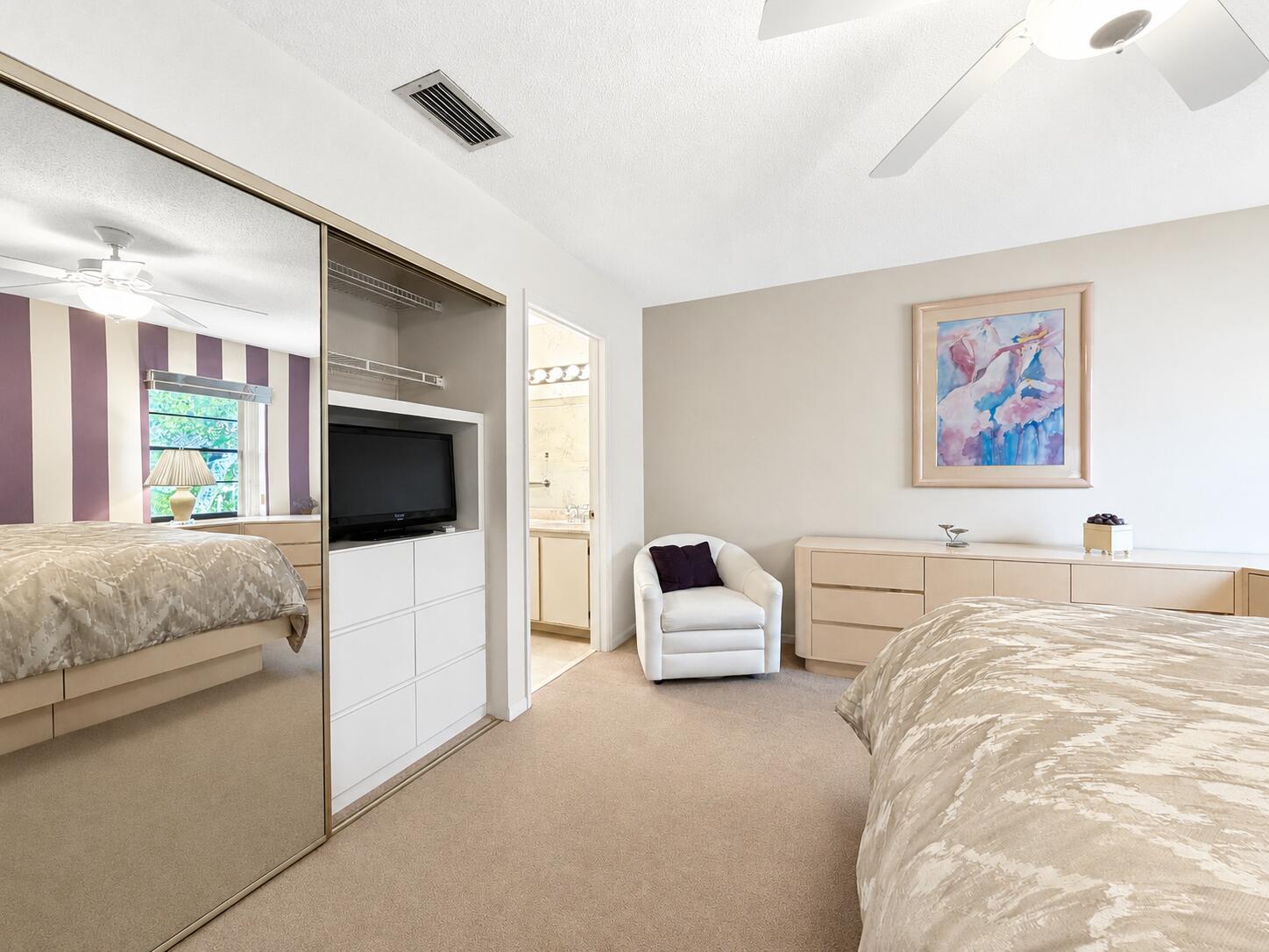 PALM CHASE CONDO - Residential