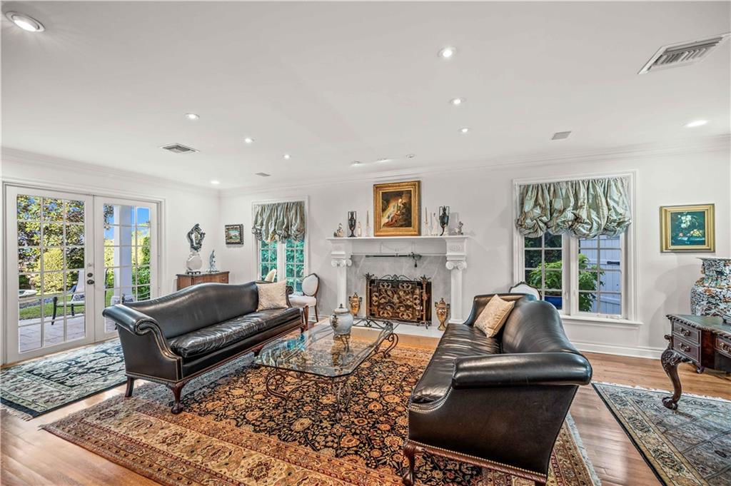 Coral Ridge Country Club - Residential