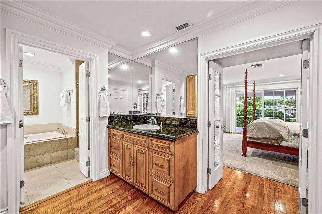 Coral Ridge Country Club - Residential