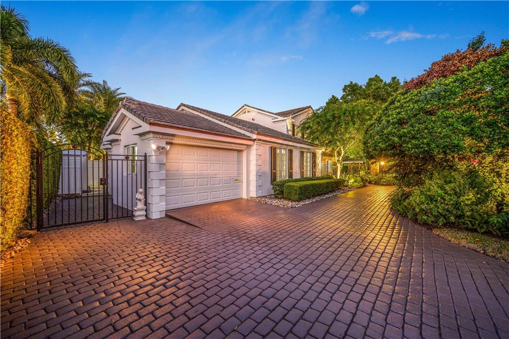 Coral Ridge Country Club - Residential