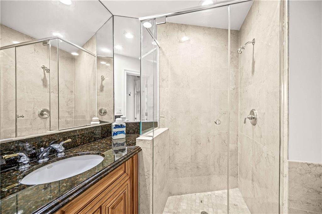 Coral Ridge Country Club - Residential