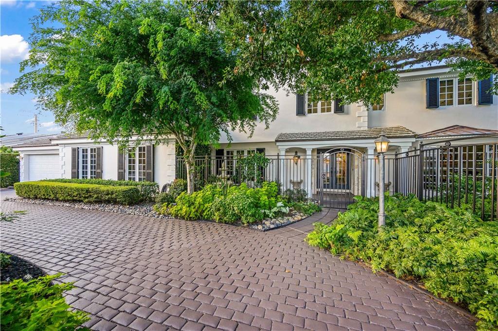Coral Ridge Country Club - Residential