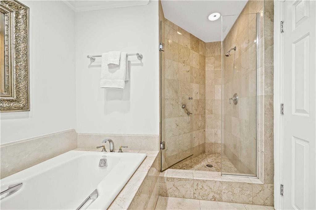 Coral Ridge Country Club - Residential