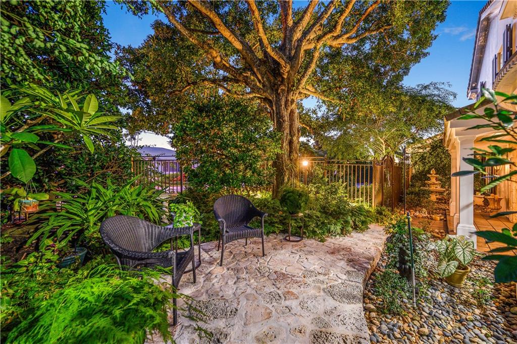 Coral Ridge Country Club - Residential