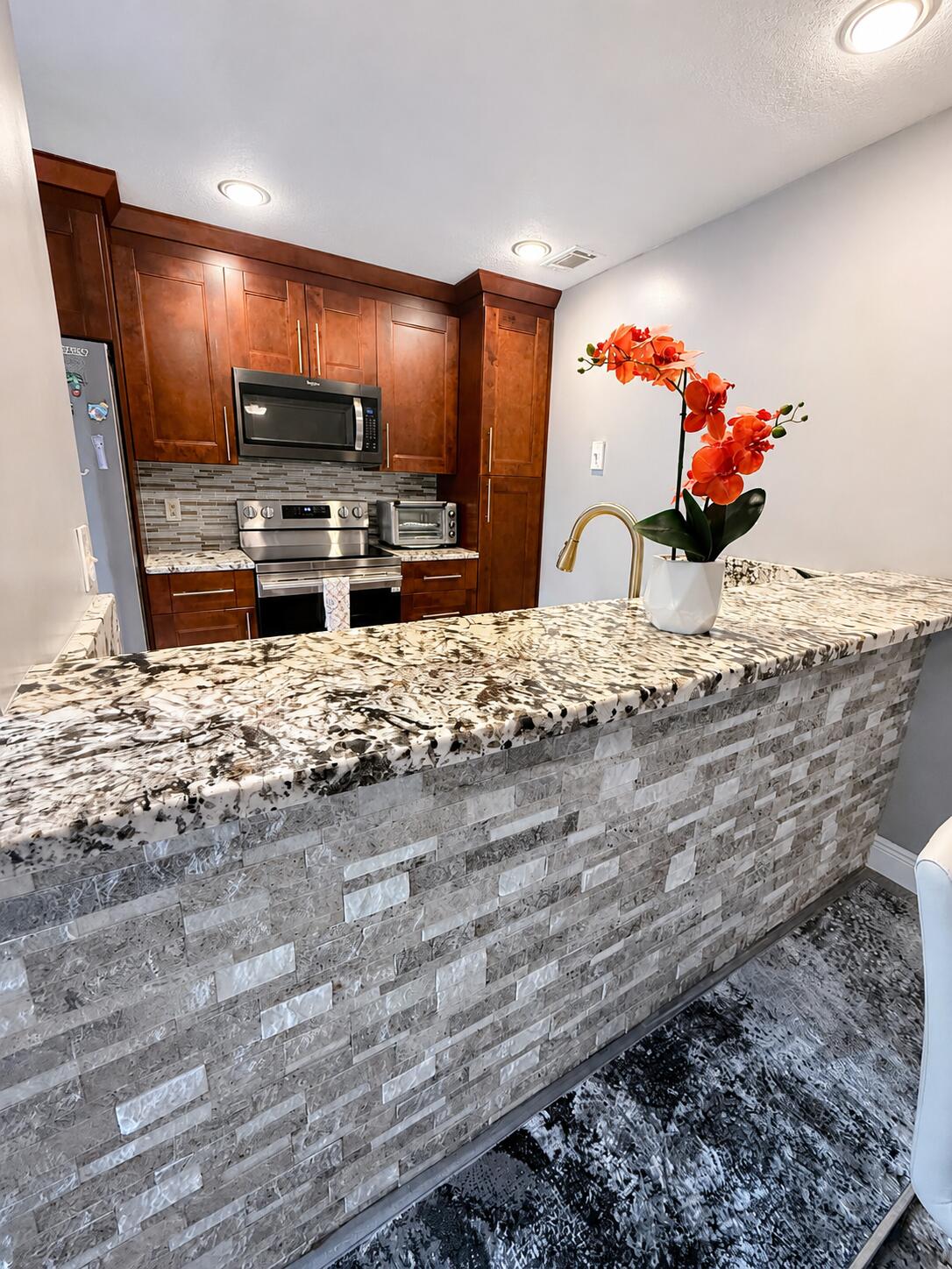 KARANDA VILLAGE V-A CONDO - Residential