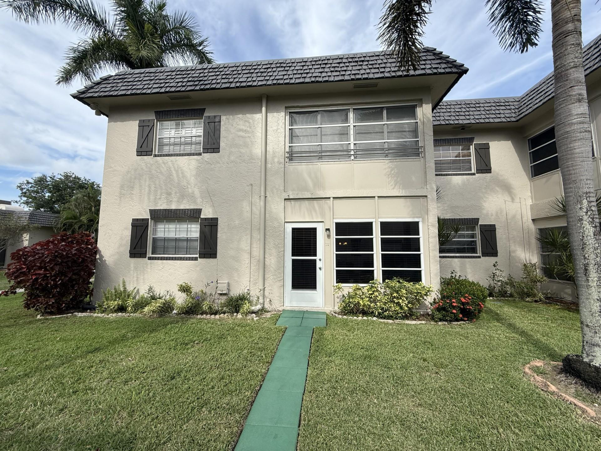 THE MEADOWS - Residential