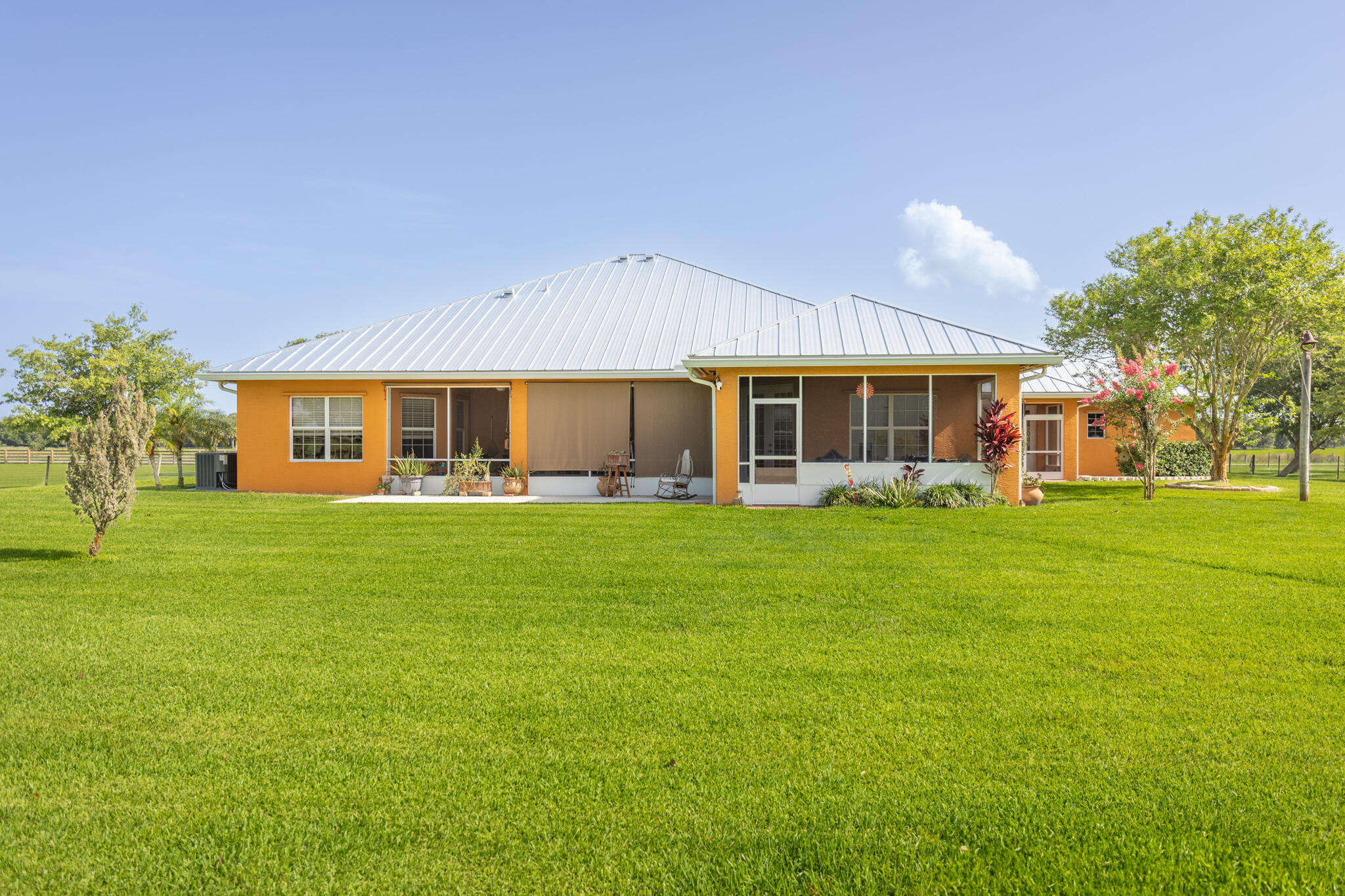 SUNSET ACRES UNIT 1 - Residential
