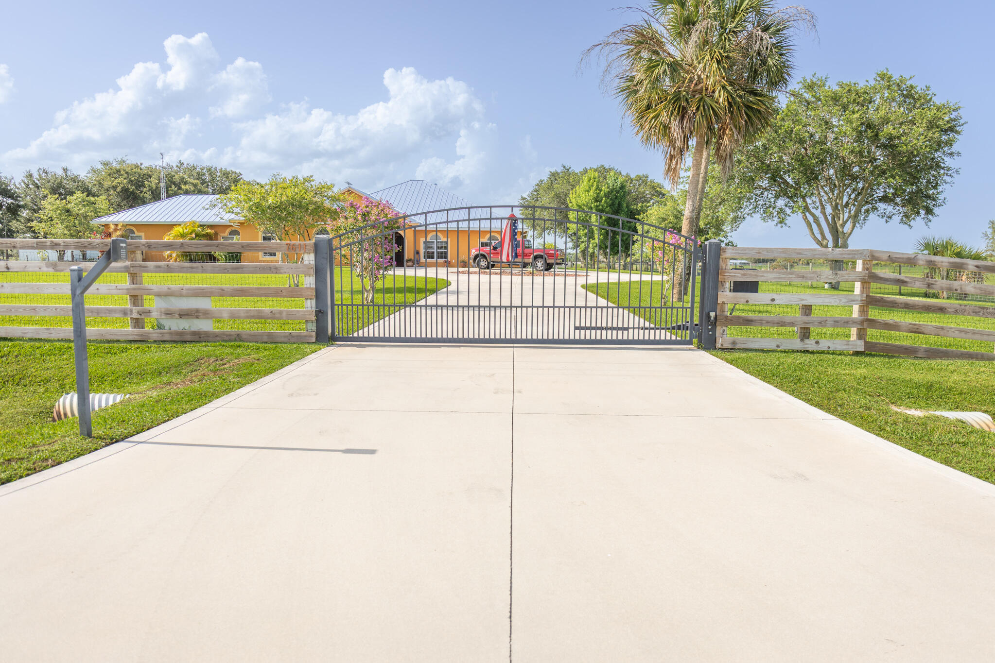 SUNSET ACRES UNIT 1 - Residential