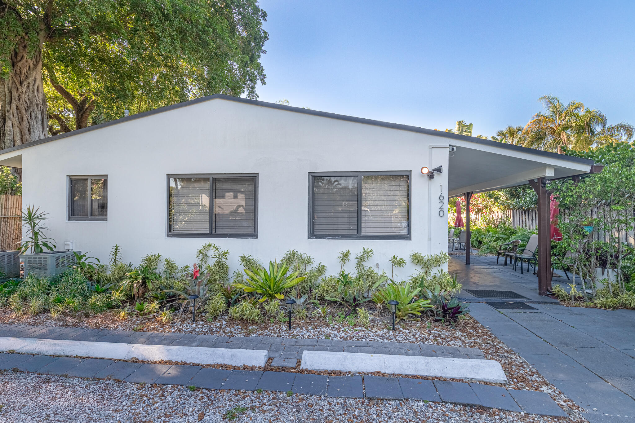 OSBORNE PARK - Residential Income
