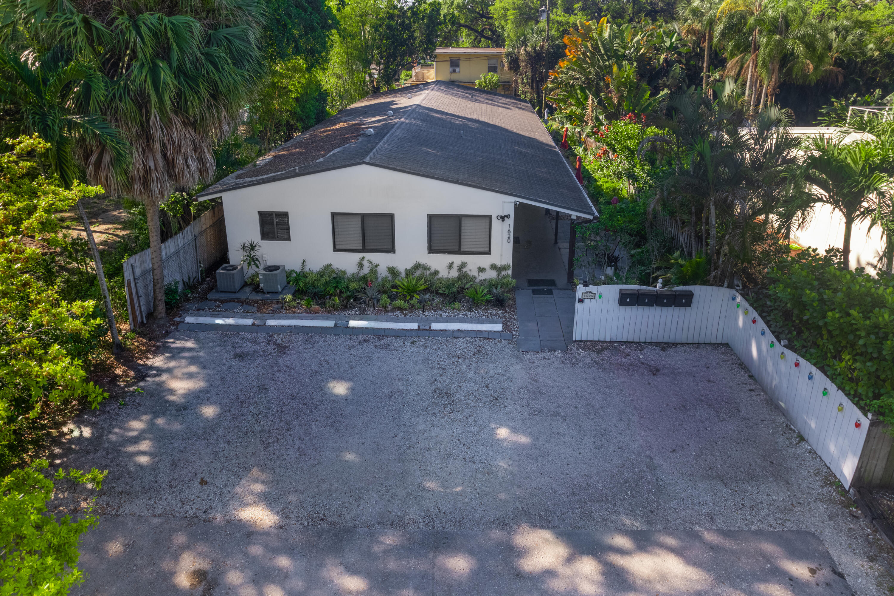 Exceptional income-producing 4-plex in a prime Fort Lauderdale location, with each unit currently configured as a spacious 2-bedroom, 1-bathroom offering approximately 658 sq ft per unit—perfect for maximizing rental income. This property is ideal for both Airbnb/short-term rentals and long-term cash flow, located in a high-demand area close to beaches, shopping, dining, and major highways. With a flexible layout and strong income potential, it presents a rare opportunity for investors looking to expand their portfolio, house hack, or take advantage of Fort Lauderdale's booming rental market.