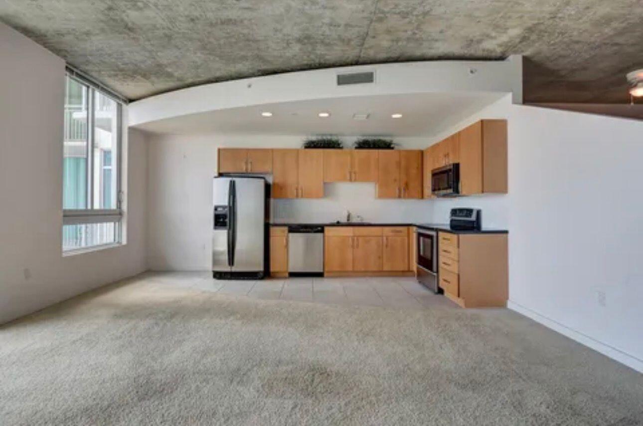 Downtown West Palm Beach Experience upscale urban living in this modern condo with high ceilings and an open, airy feel. Located in the heart of downtown West Palm Beach and it is spacious urban style unit. Residents enjoy top-tier amenities including a resort-style pool, state-of-the-art fitness center, and 24/7 security. Walk to shopping, dining, and vibrant nightlife. Application and rules attached in documents section.
