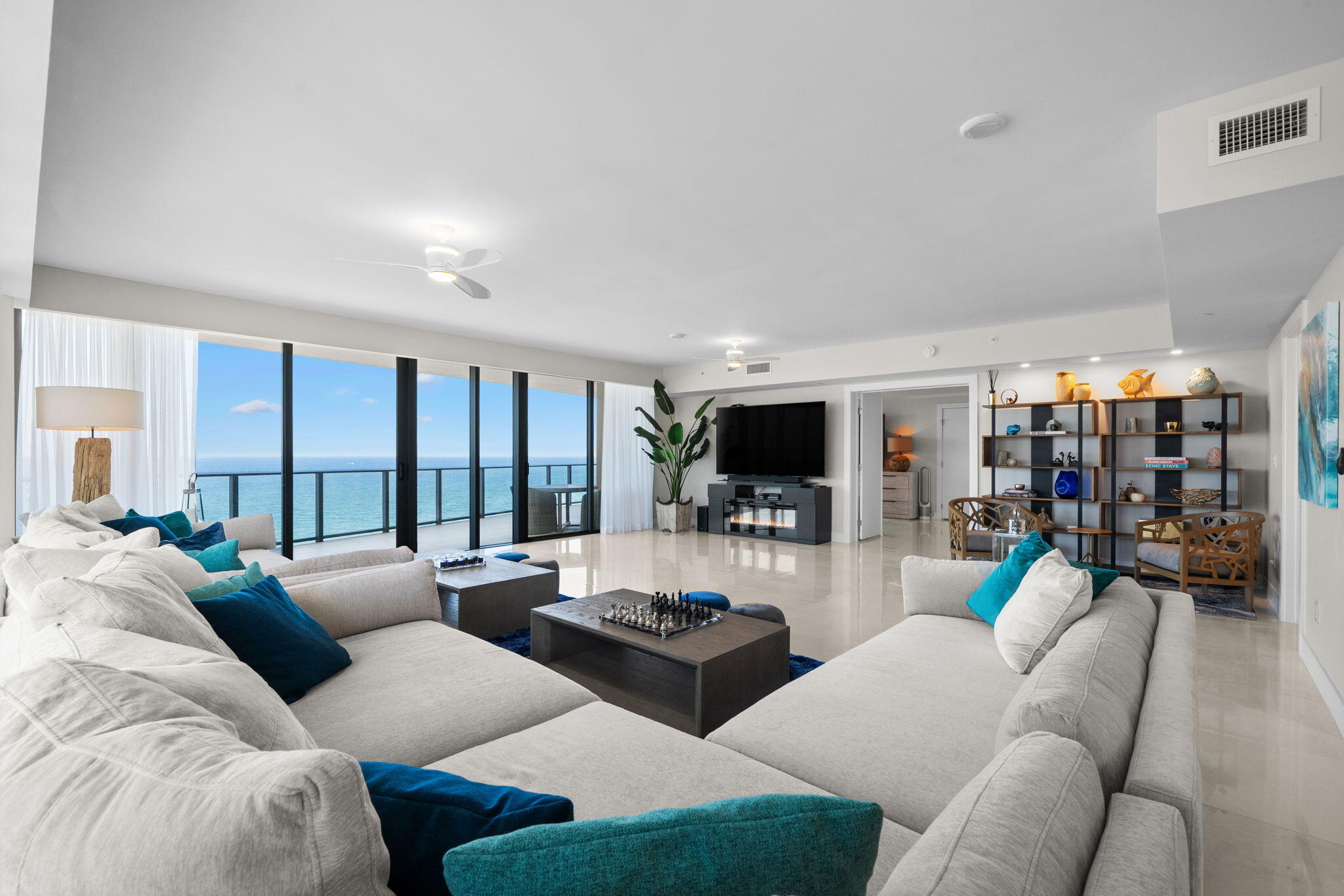 SABBIA BEACH CONDO - Residential