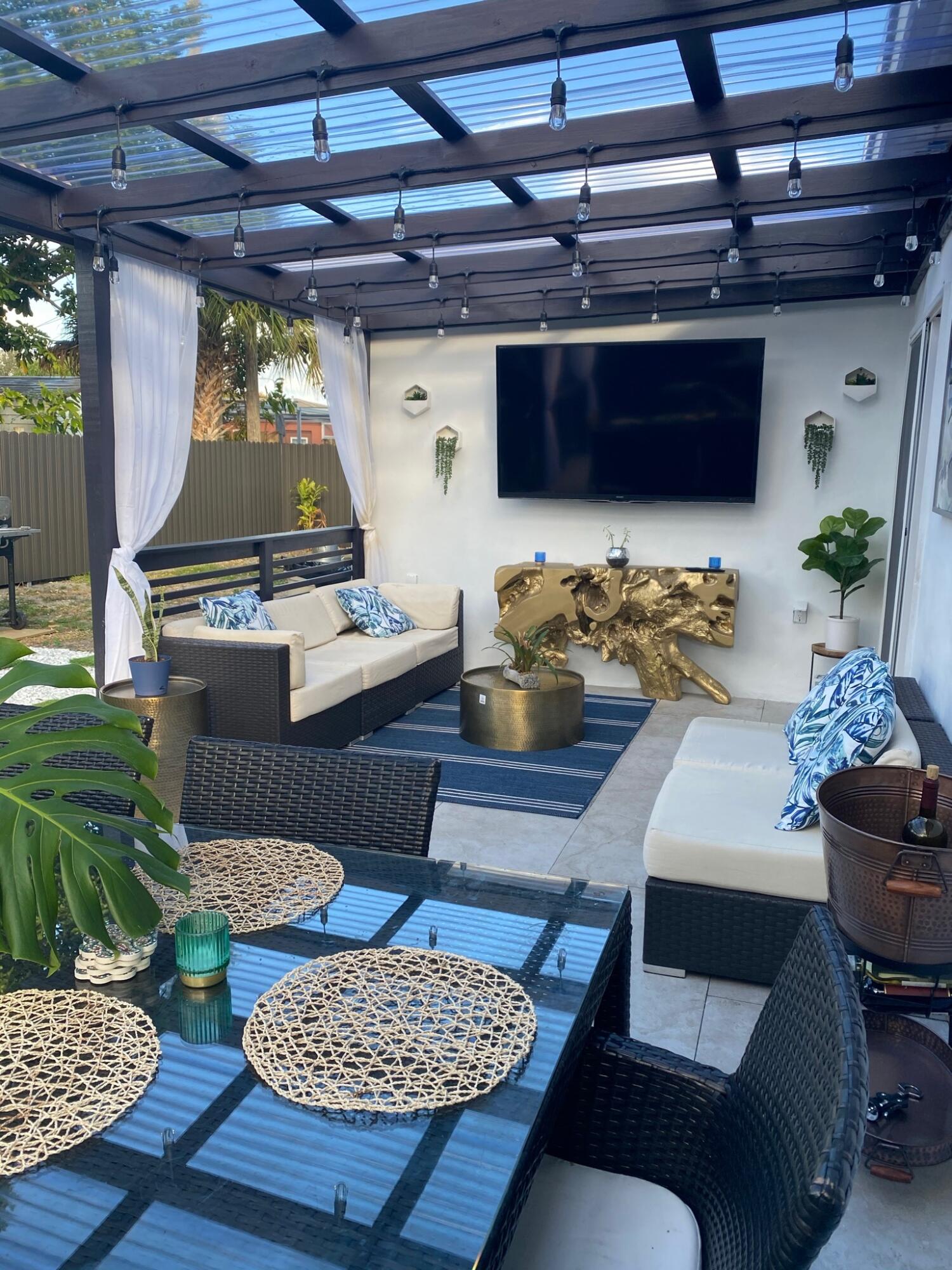 MIRAMAR SEC 11 - Residential