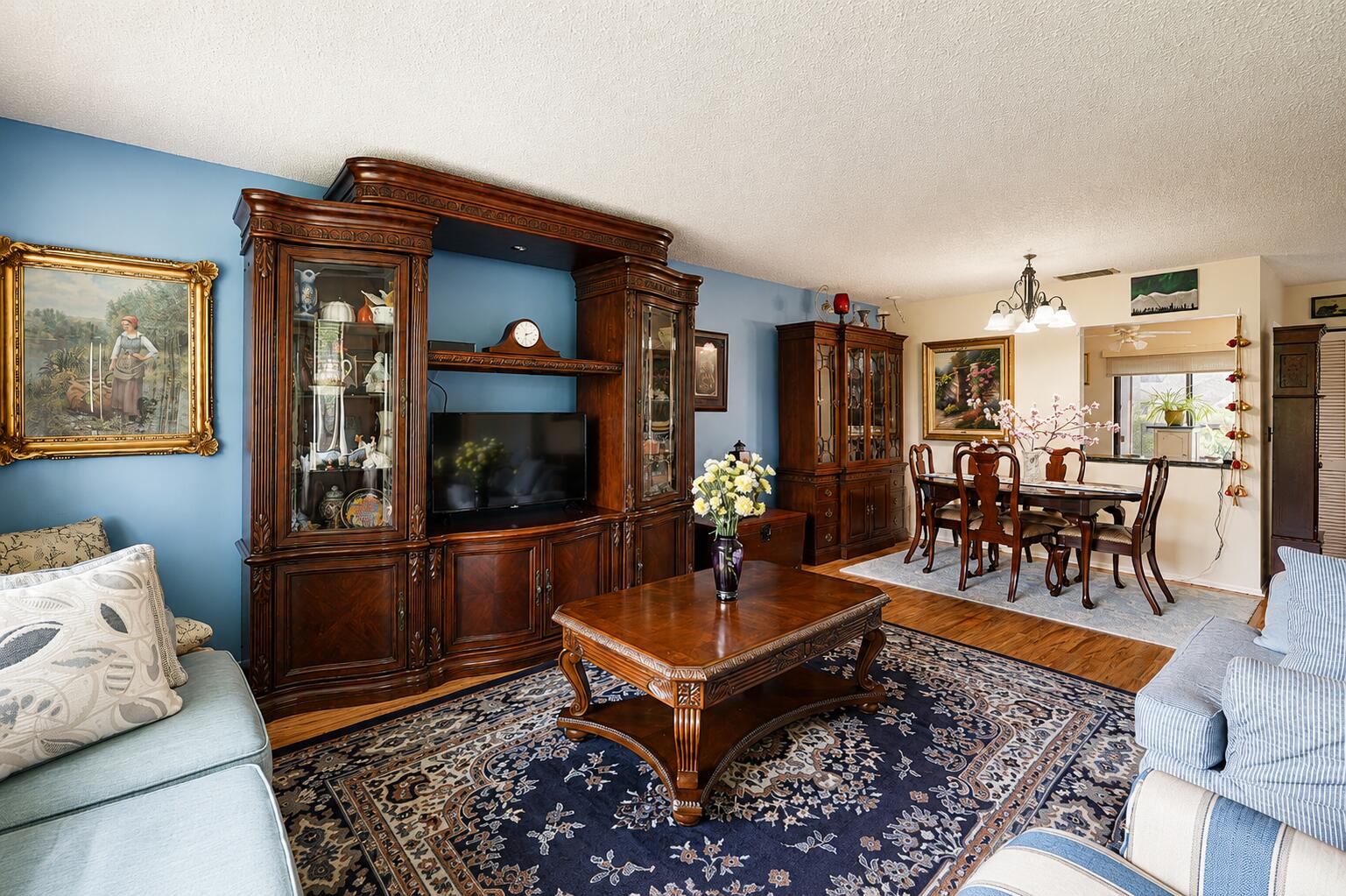 STRATHMORE GATE WEST UNIT 1 - Residential
