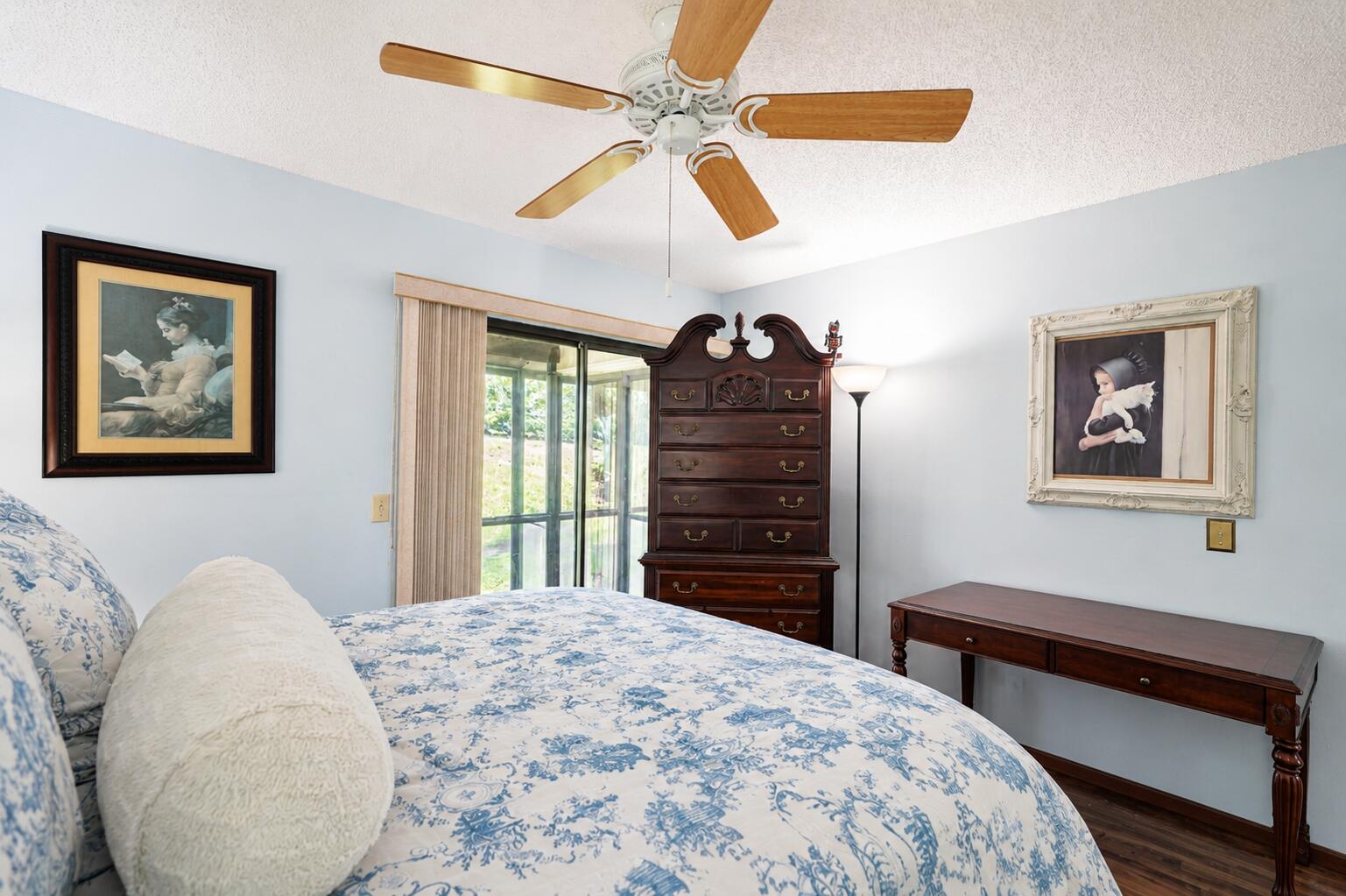 STRATHMORE GATE WEST UNIT 1 - Residential