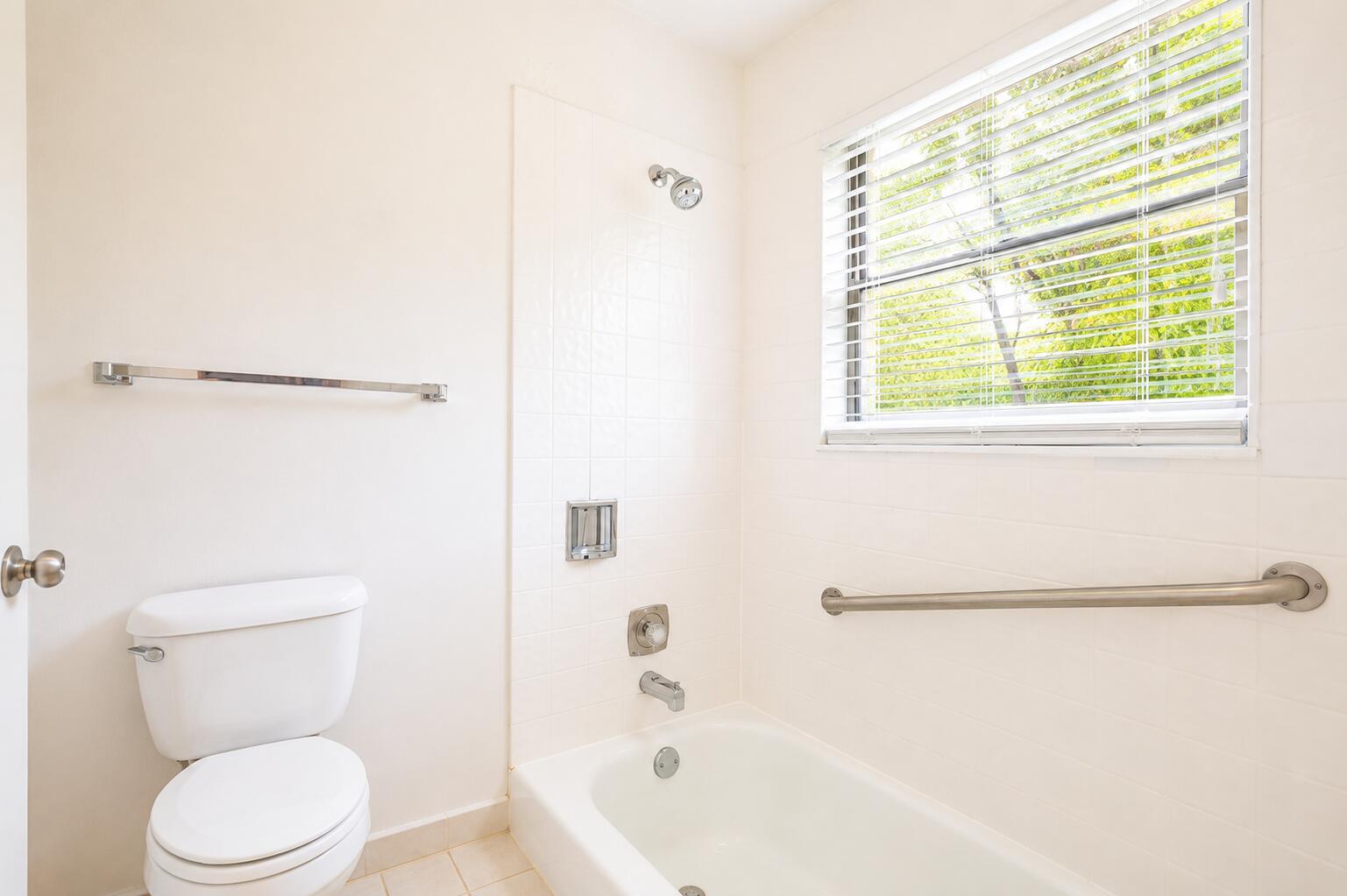 STRATHMORE GATE WEST UNIT 1 - Residential
