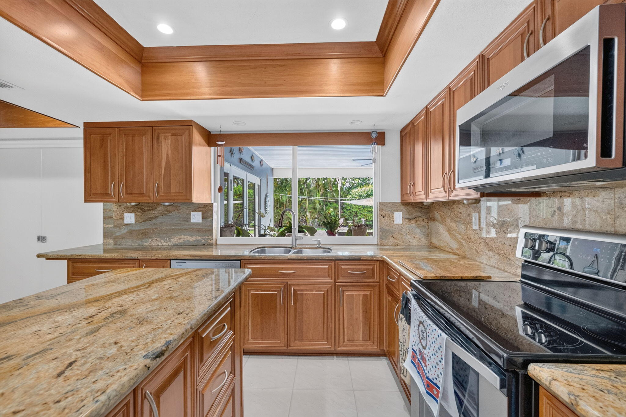 NEW ORLEANS VILLAS - Residential