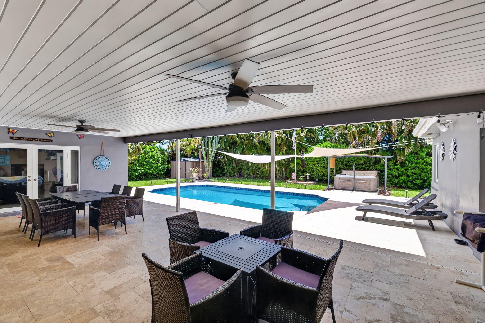 NEW ORLEANS VILLAS - Residential