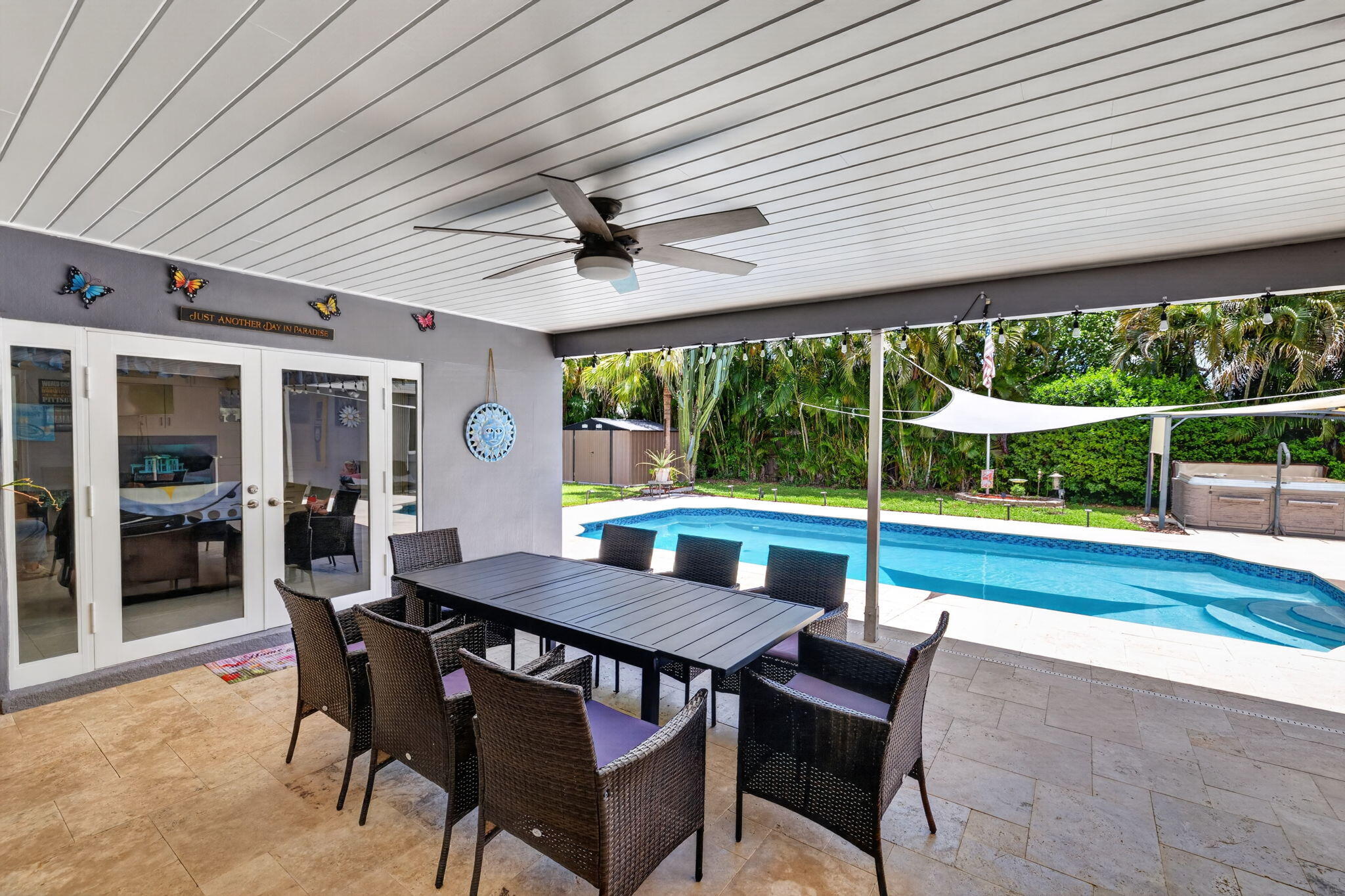NEW ORLEANS VILLAS - Residential