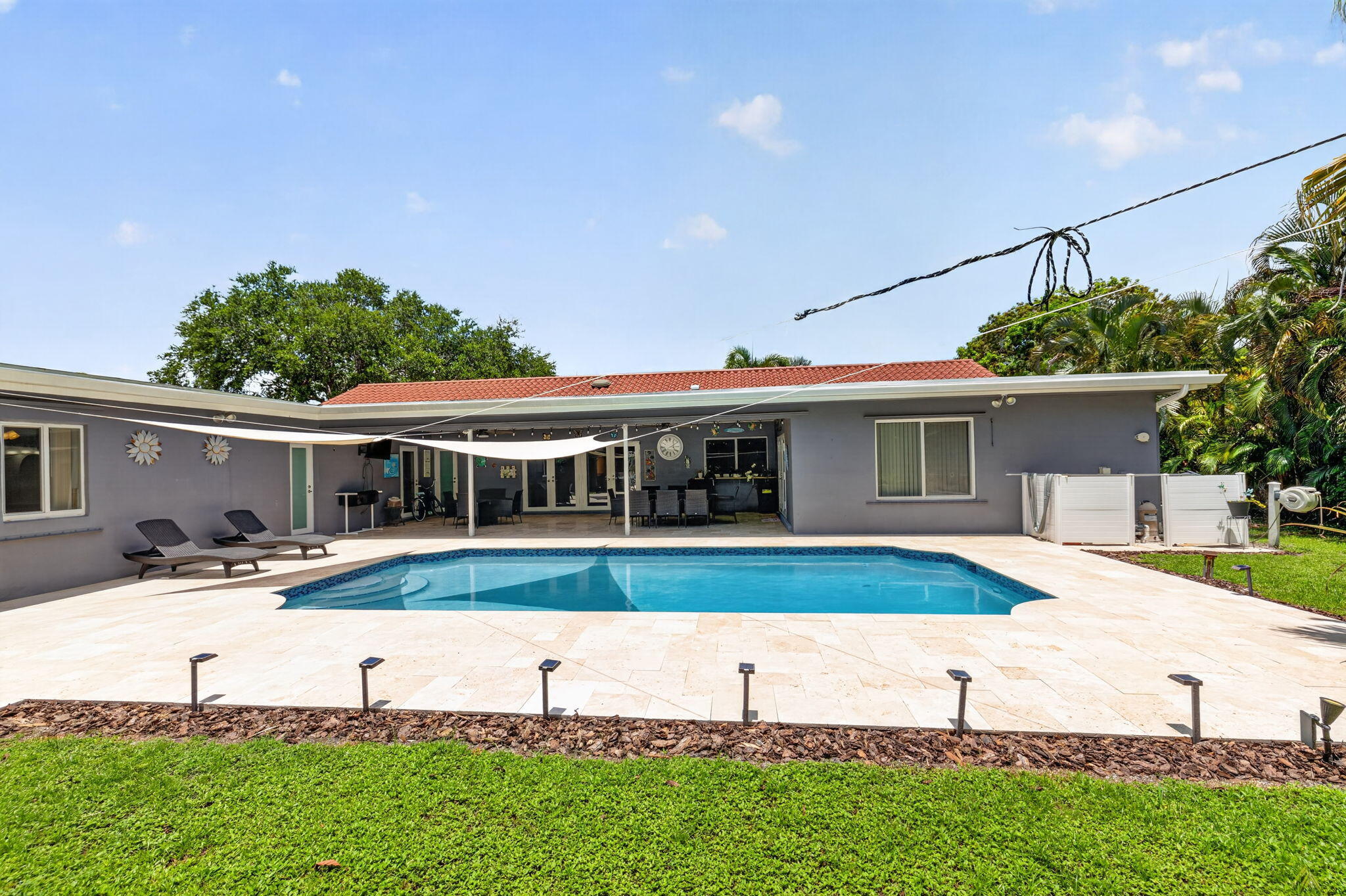 NEW ORLEANS VILLAS - Residential