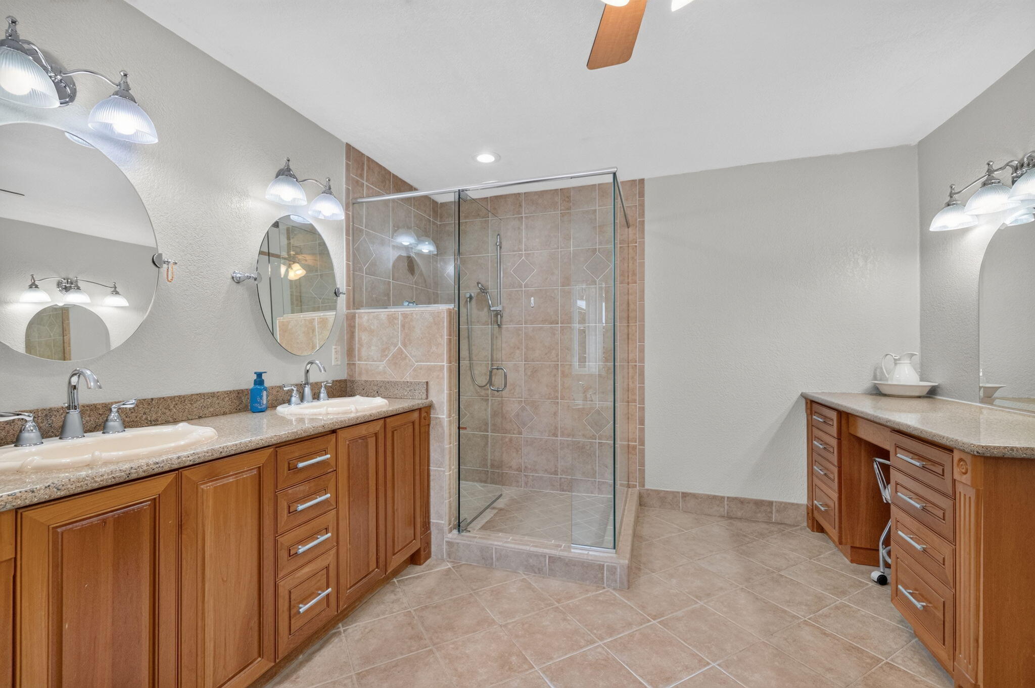 NEW ORLEANS VILLAS - Residential