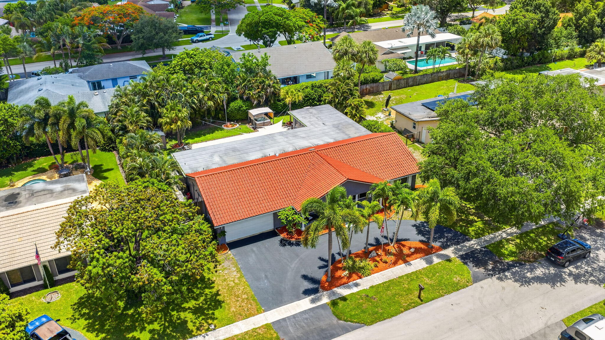 NEW ORLEANS VILLAS - Residential
