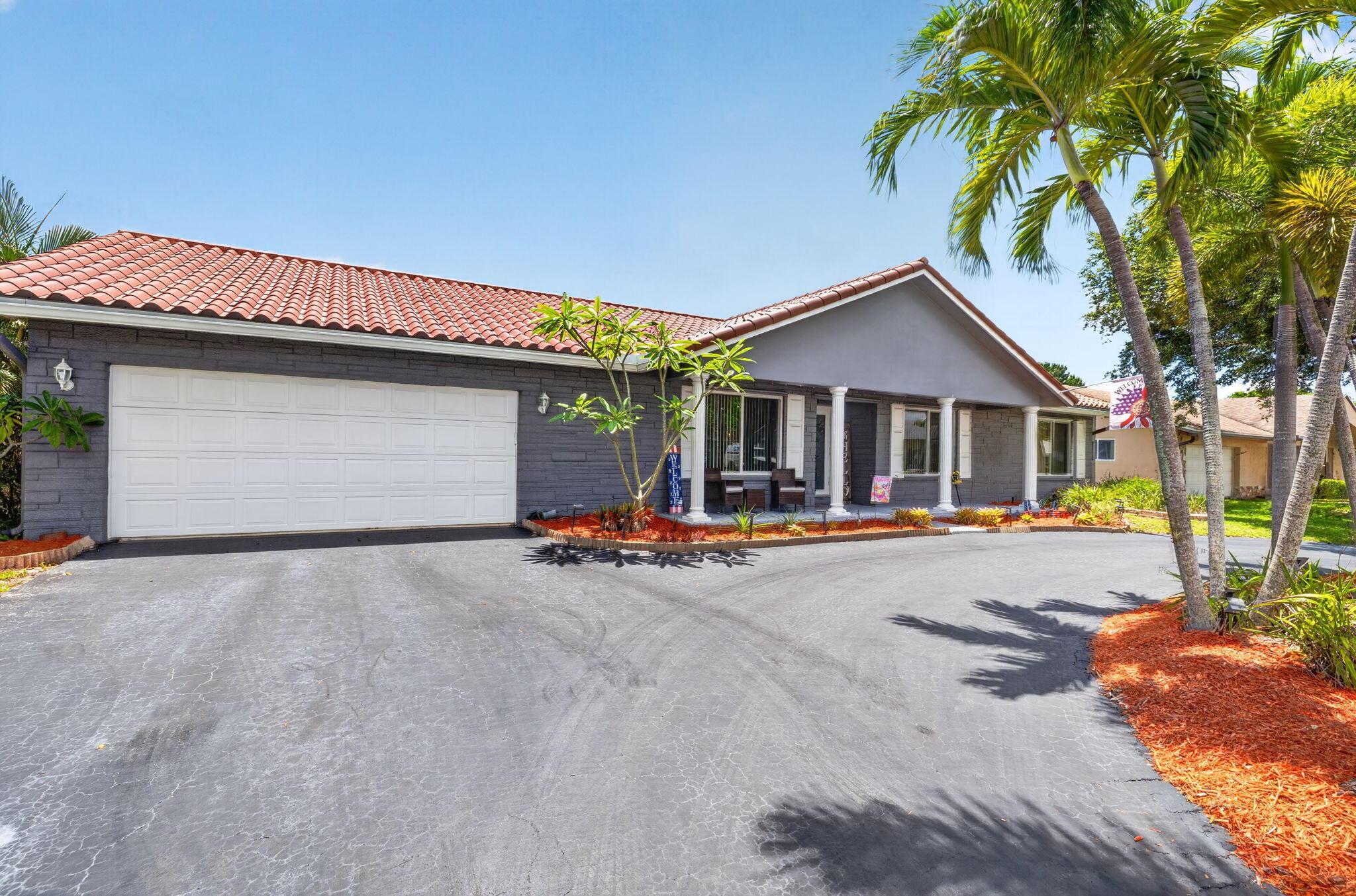 NEW ORLEANS VILLAS - Residential