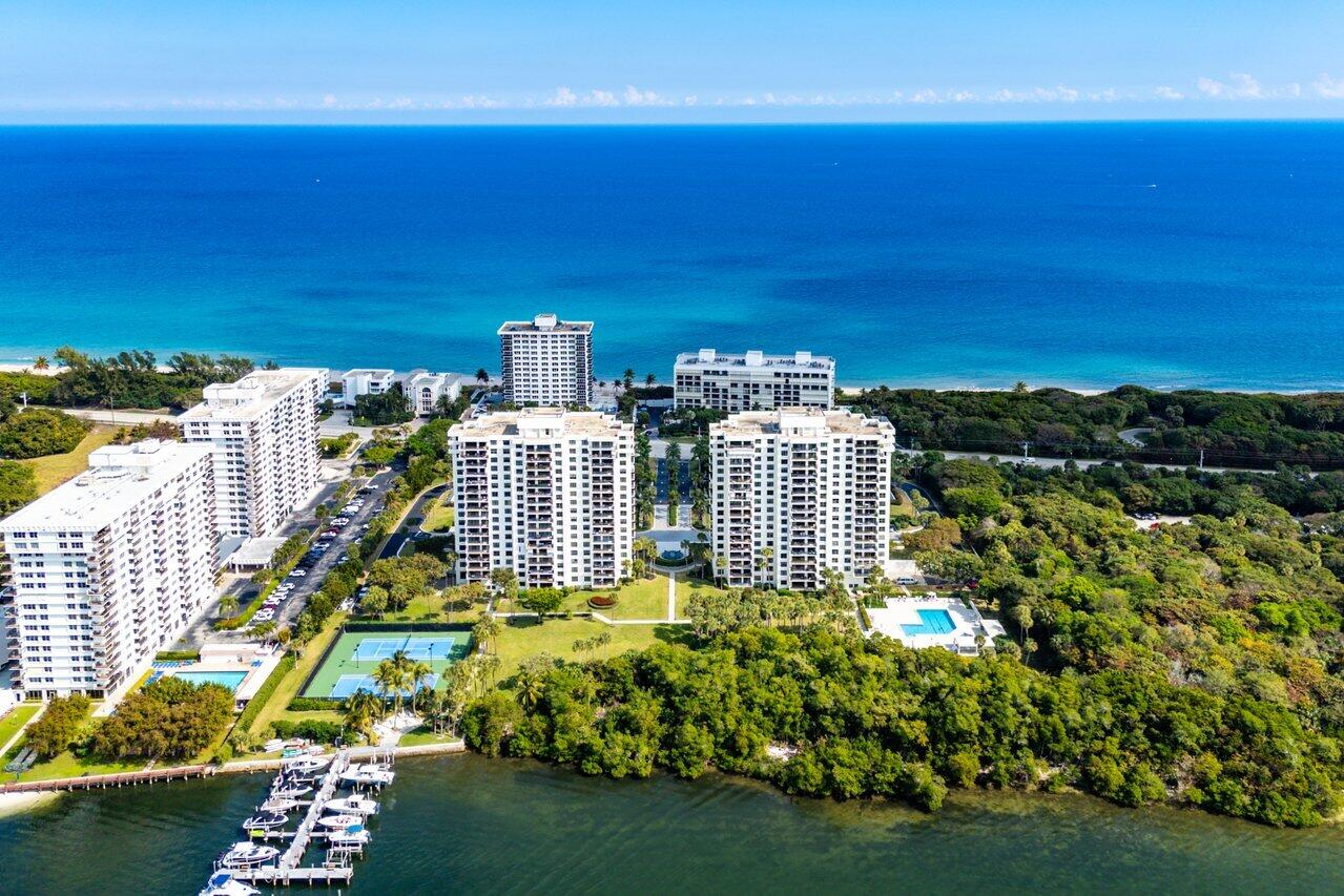 LA FONTANA CONDO - Residential