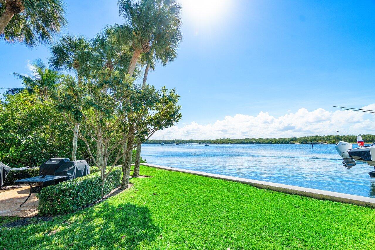 LA FONTANA CONDO - Residential