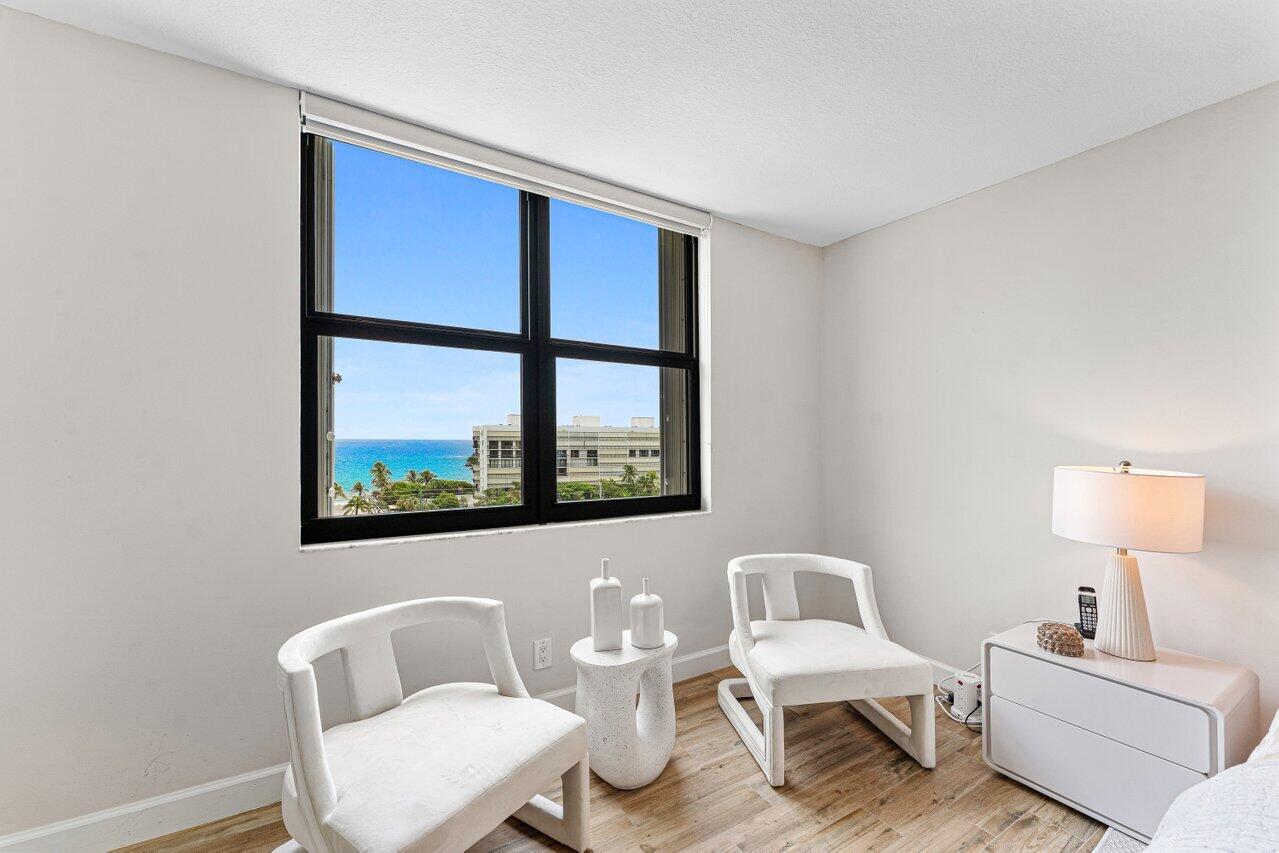 LA FONTANA CONDO - Residential