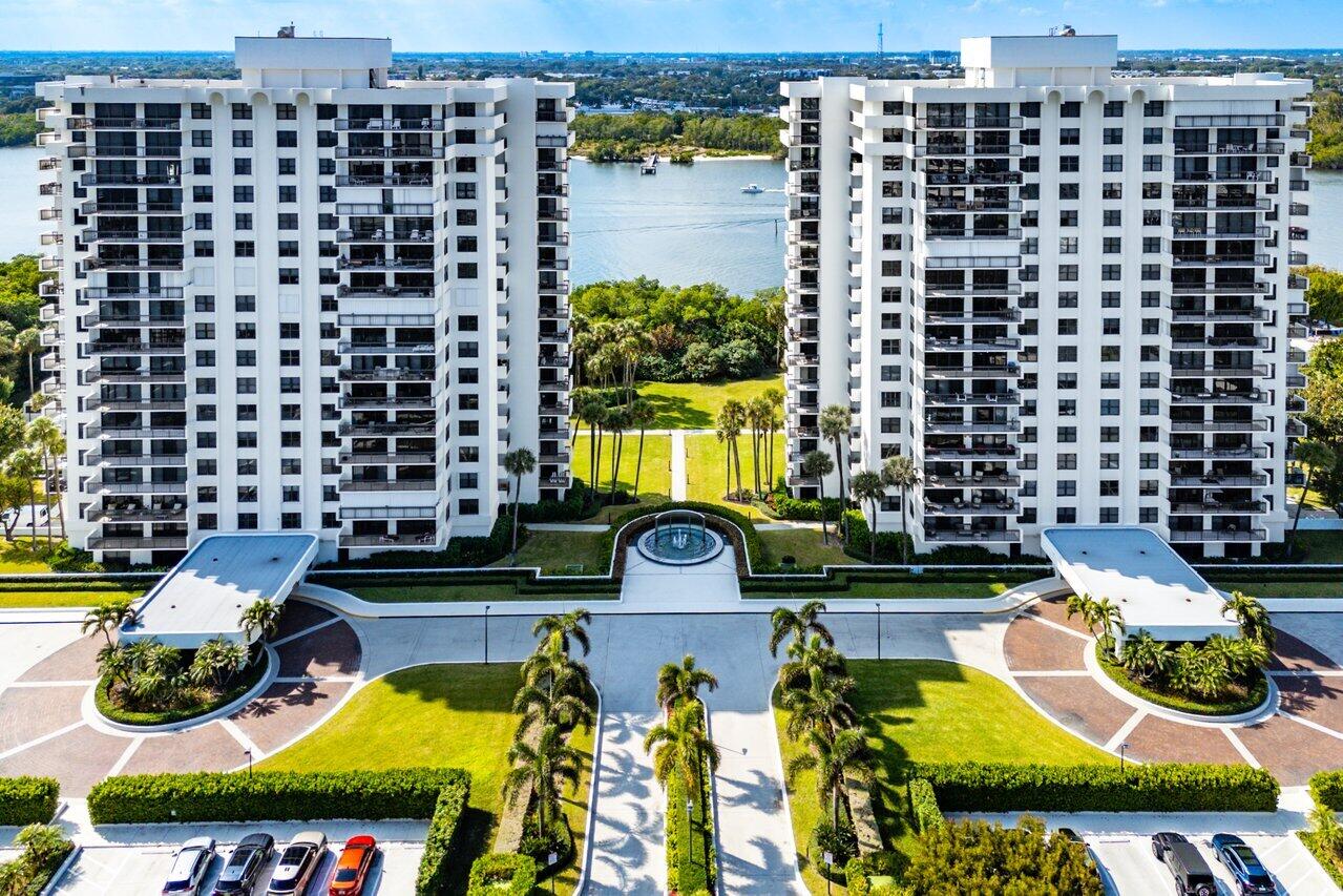 LA FONTANA CONDO - Residential