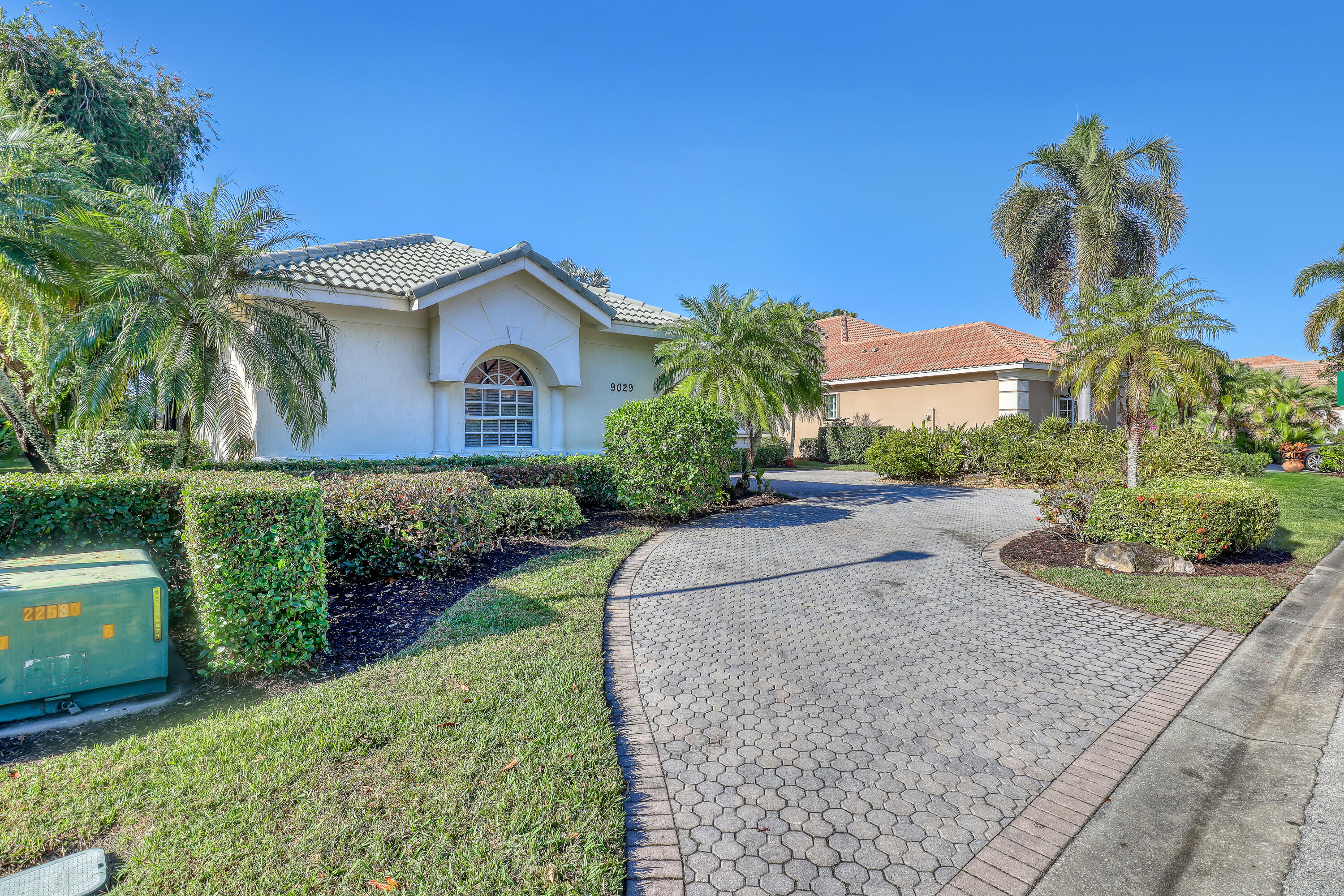 LAKES AT PGA VILLAGE - Residential