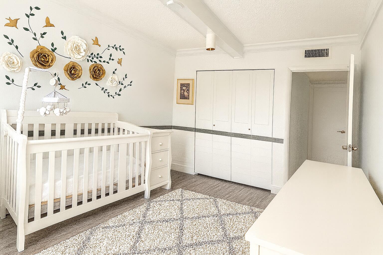 BRENTWOOD TOWNHOUSE 2 - Residential