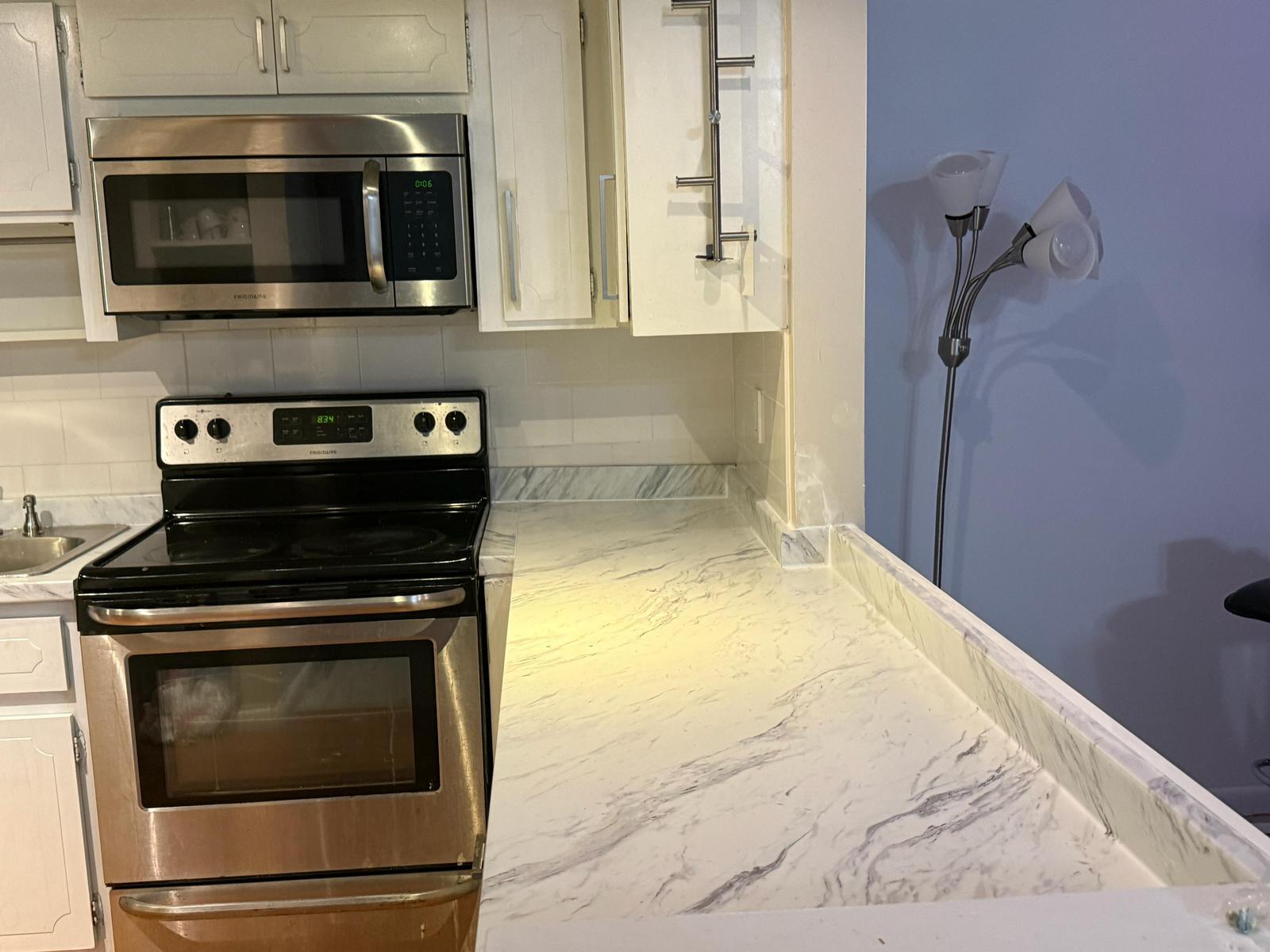 BRENTWOOD TOWNHOUSE 2 - Residential