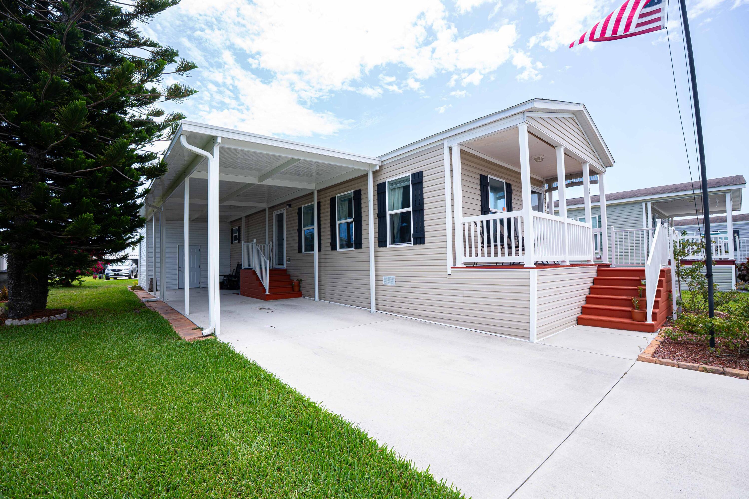 Sandhill Shores - Residential