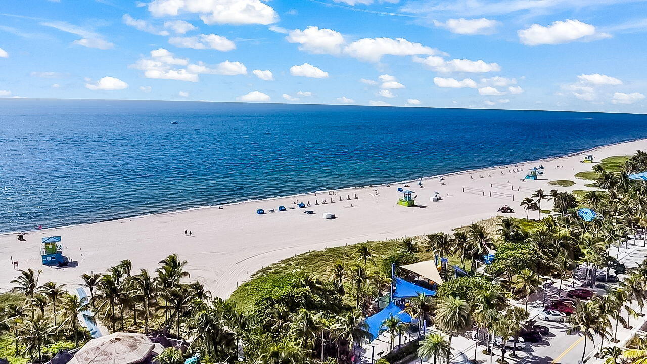 OCEAN MONARCH CONDO - Residential