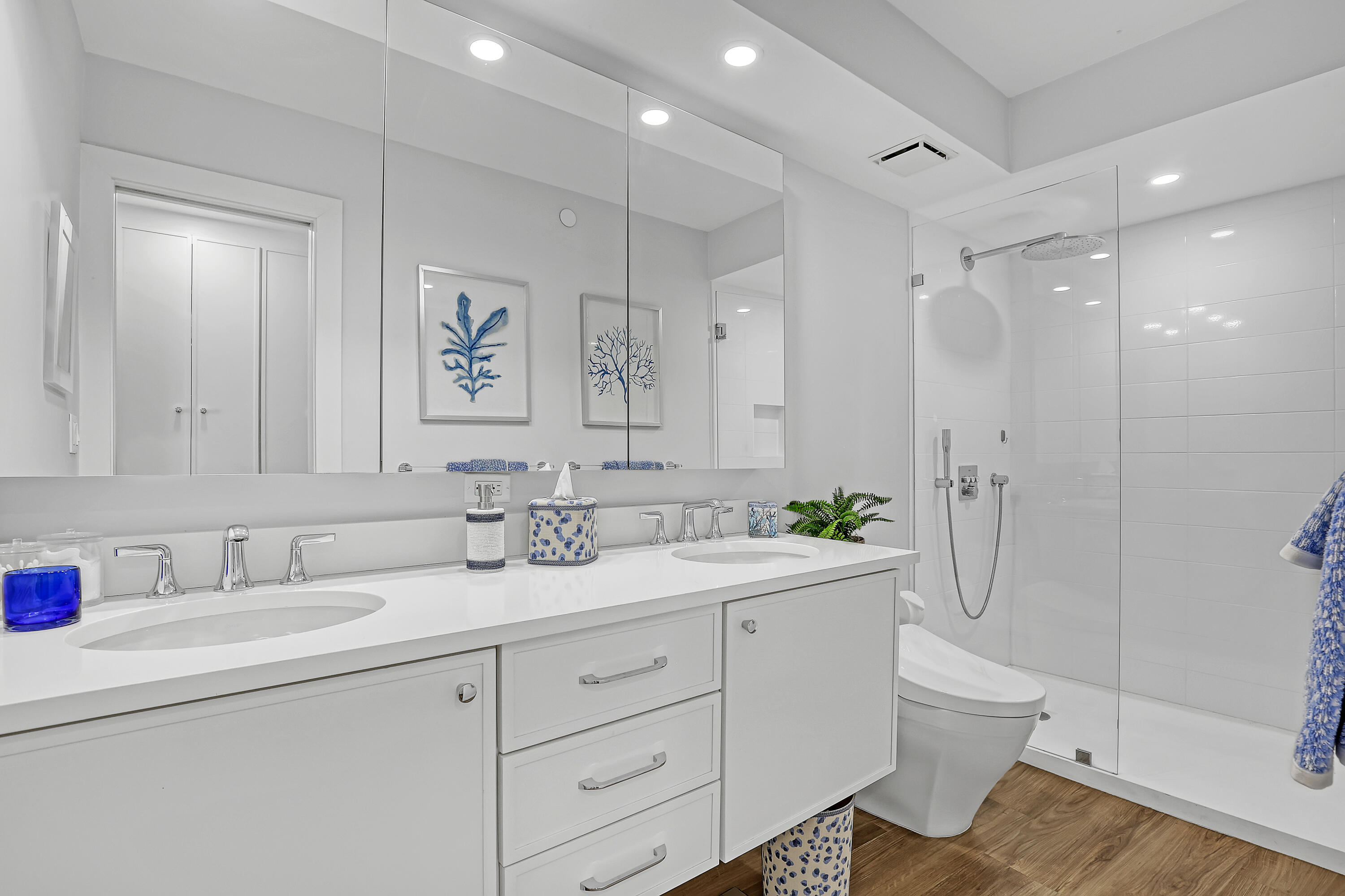 OCEAN TRAIL CONDO II - Residential