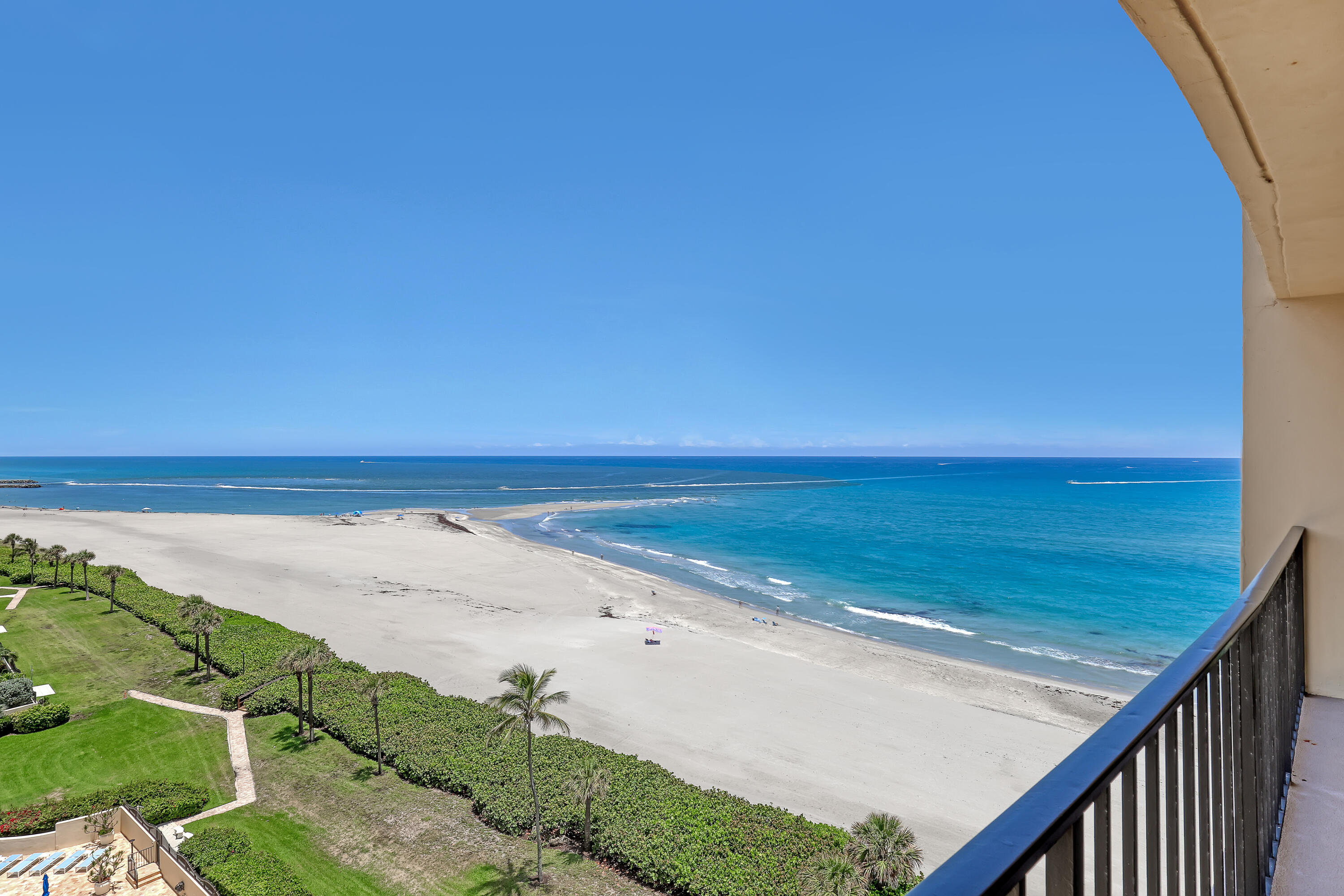 OCEAN TRAIL CONDO II - Residential