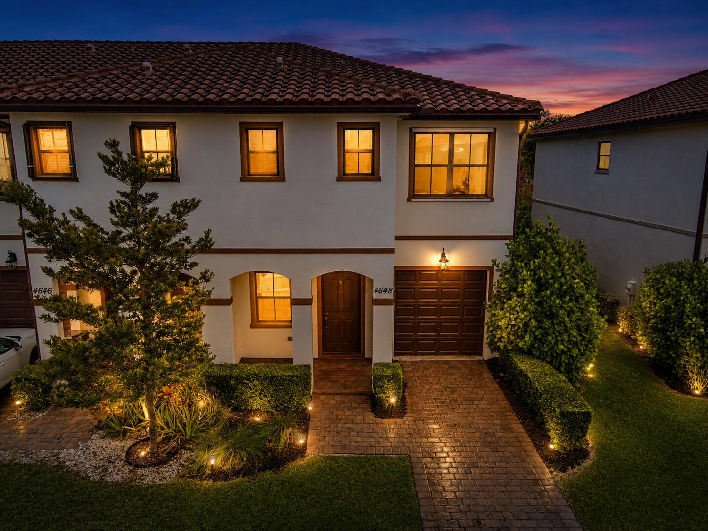 SABAL GROVE PLAT TWO - Residential Lease