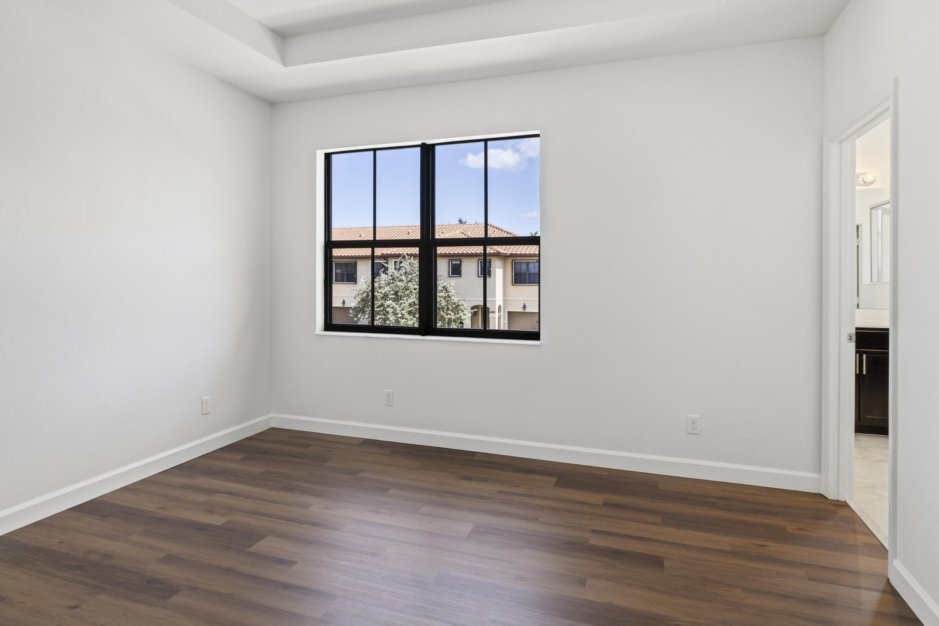 SABAL GROVE PLAT TWO - Residential Lease